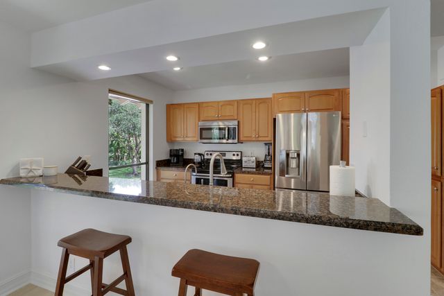 606 BRACKENWOOD Cove, Palm Beach Gardens, FL 33418