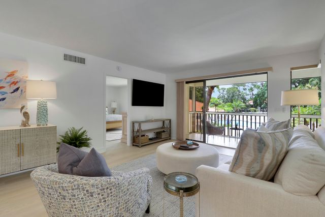 606 BRACKENWOOD Cove, Palm Beach Gardens, FL 33418