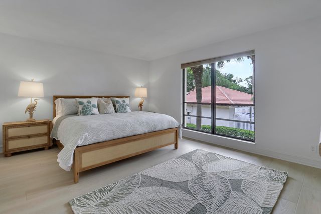 606 BRACKENWOOD Cove, Palm Beach Gardens, FL 33418