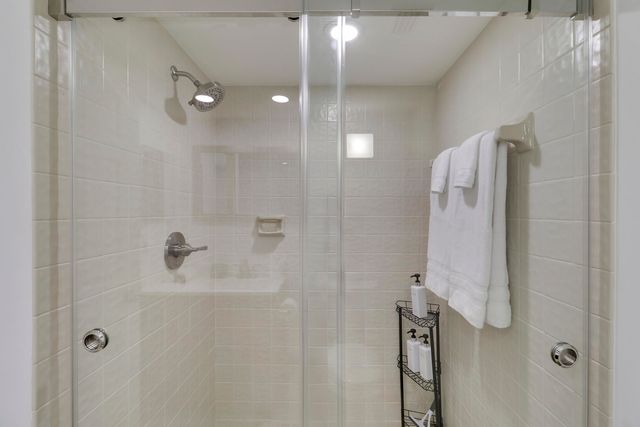 606 BRACKENWOOD Cove, Palm Beach Gardens, FL 33418