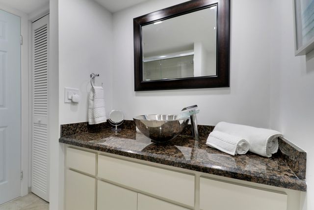 606 BRACKENWOOD Cove, Palm Beach Gardens, FL 33418