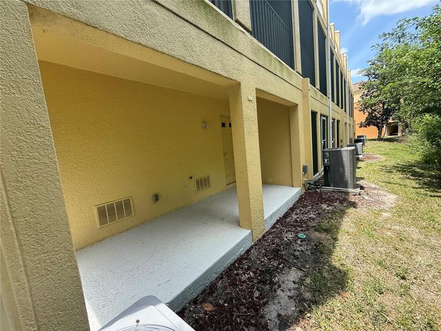8831 WHITE SAGE LOOP 8831, Lakewood Ranch, FL 34202