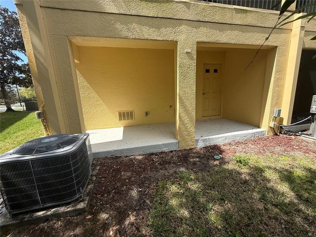 8831 WHITE SAGE LOOP 8831, Lakewood Ranch, FL 34202