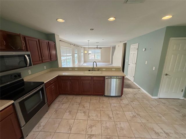 8831 WHITE SAGE LOOP 8831, Lakewood Ranch, FL 34202