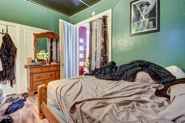 92-94 Washington Street, Gloversville, NY 12078