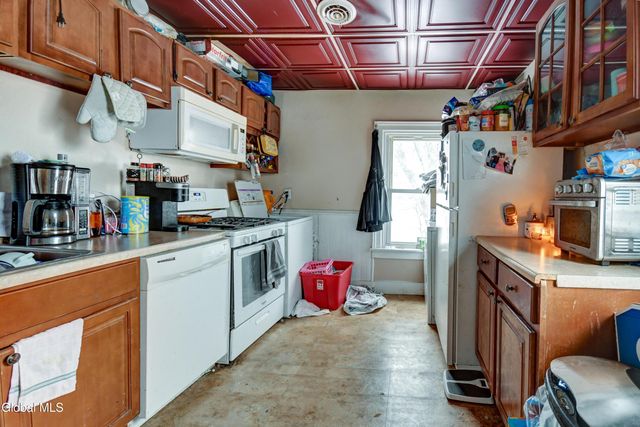 92-94 Washington Street, Gloversville, NY 12078