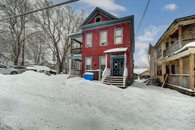 92-94 Washington Street, Gloversville, NY 12078