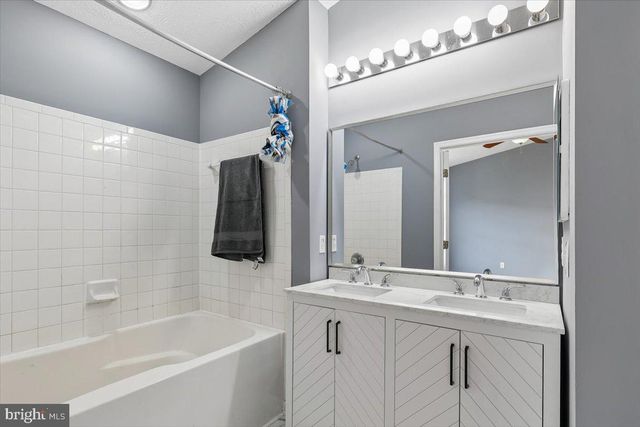 10833 VISTA GARDENS DR, Bowie, MD 20720