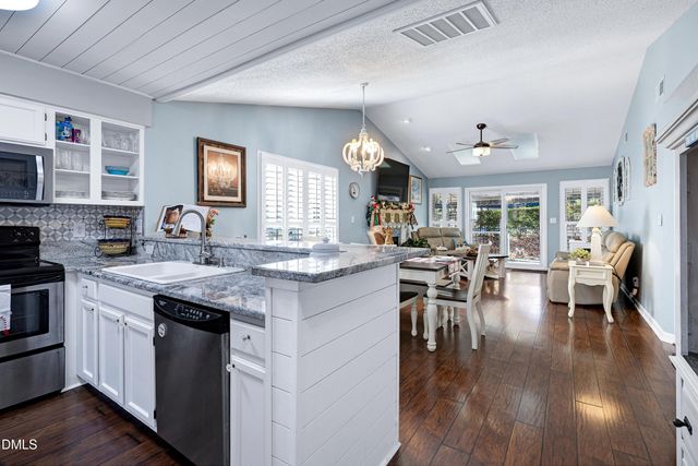 3420 Oak Trail, Clayton, NC 27520