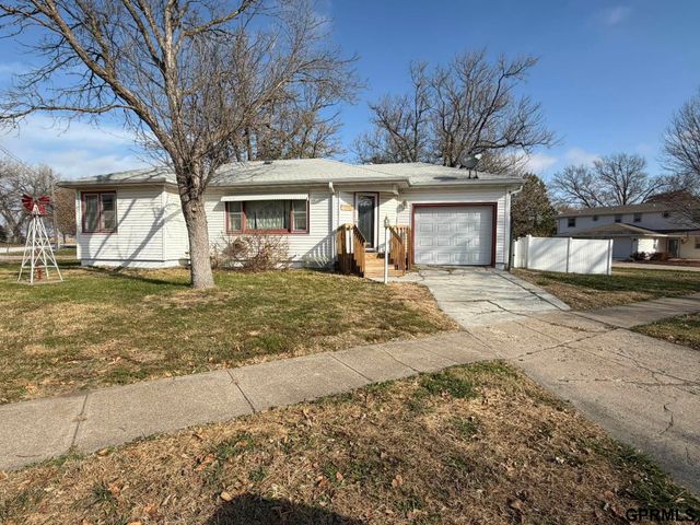 520 W Hickory Street, Wilber, NE 68465