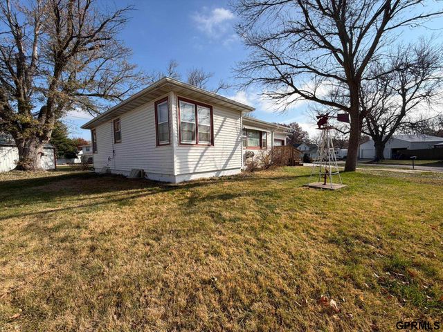 520 W Hickory Street, Wilber, NE 68465