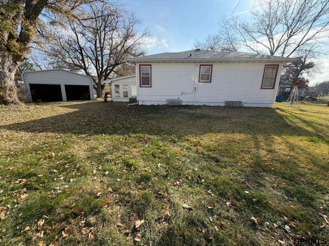 520 W Hickory Street, Wilber, NE 68465