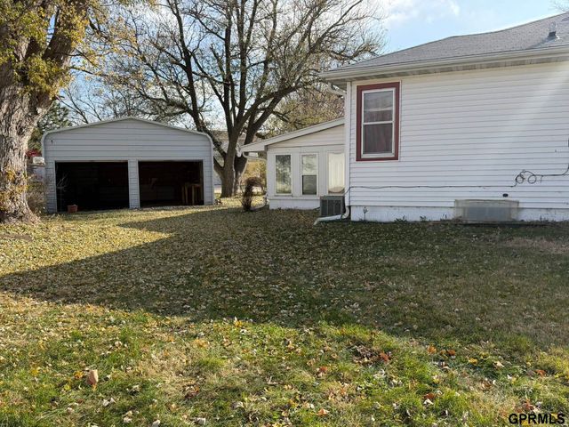 520 W Hickory Street, Wilber, NE 68465