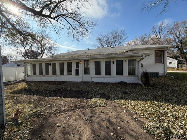 520 W Hickory Street, Wilber, NE 68465