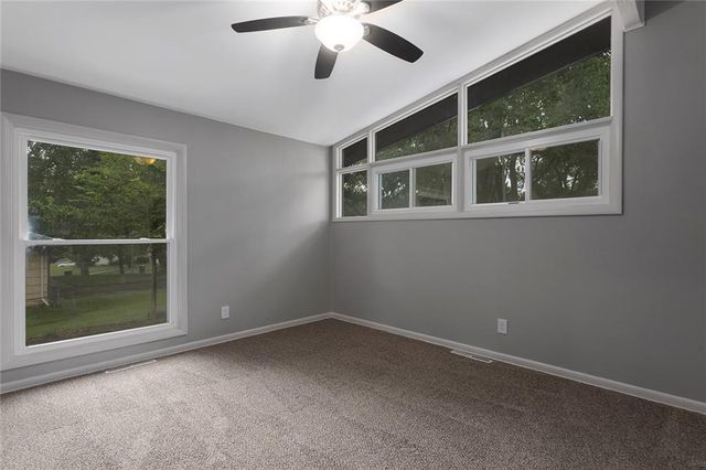 6100 E 97th Street, Kansas City, MO 64134