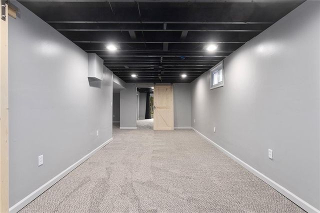 6100 E 97th Street, Kansas City, MO 64134