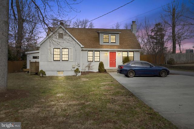 9226 FOWLER LN, Lanham, MD 20706