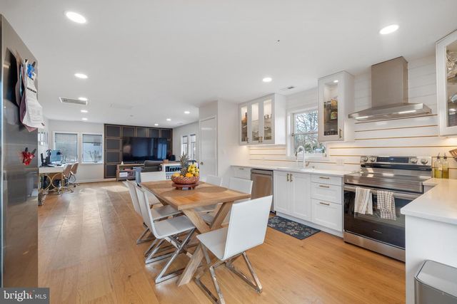 9226 FOWLER LN, Lanham, MD 20706