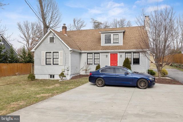 9226 FOWLER LN, Lanham, MD 20706