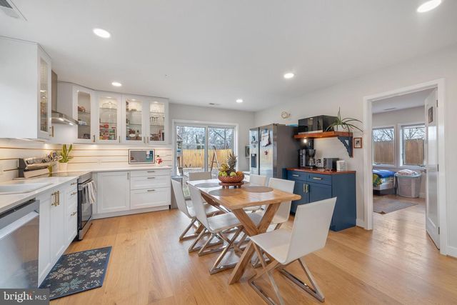 9226 FOWLER LN, Lanham, MD 20706