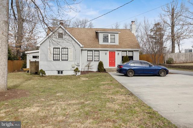 9226 FOWLER LN, Lanham, MD 20706