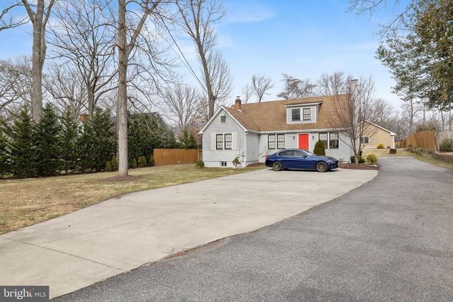9226 FOWLER LN, Lanham, MD 20706