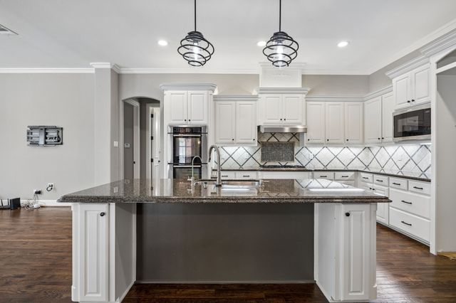7406 Ramblewood Drive, Garland, TX 75044