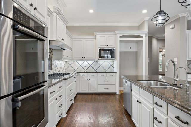 7406 Ramblewood Drive, Garland, TX 75044