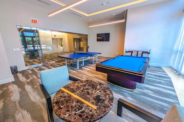 18201 Collins Avenue 3301A, North Miami Beach, FL 33160