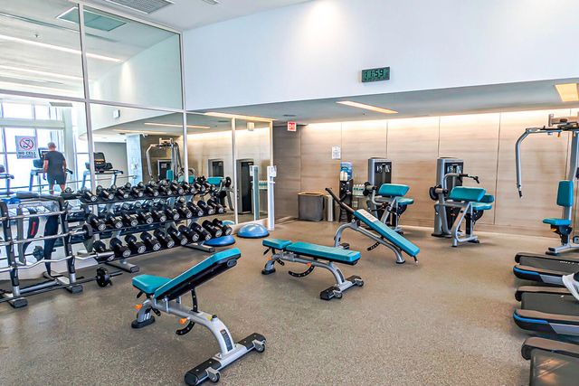 18201 Collins Avenue 3301A, North Miami Beach, FL 33160