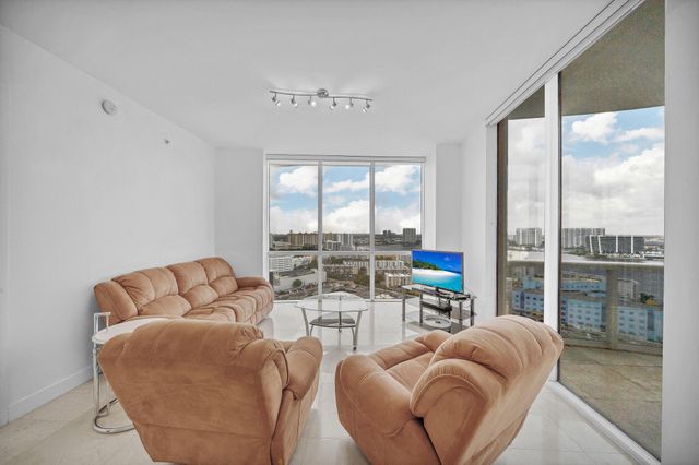 18201 Collins Avenue 3301A, North Miami Beach, FL 33160