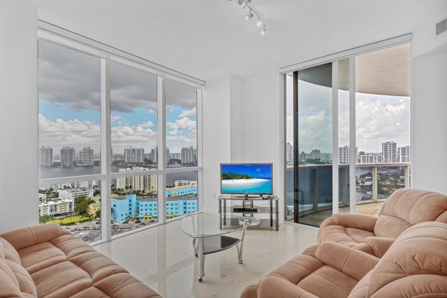 18201 Collins Avenue 3301A, North Miami Beach, FL 33160