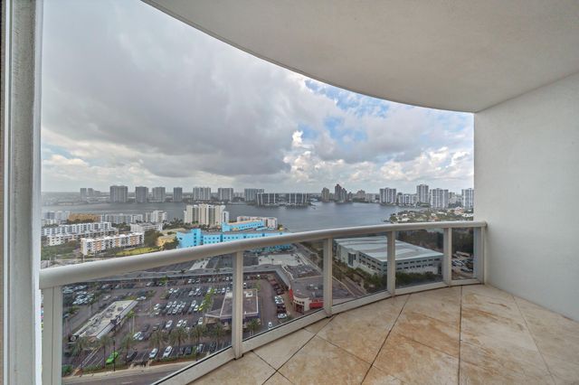 18201 Collins Avenue 3301A, North Miami Beach, FL 33160