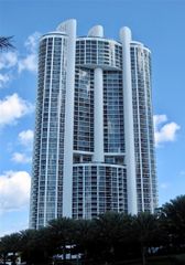 18201 Collins Avenue 3301A, North Miami Beach, FL 33160