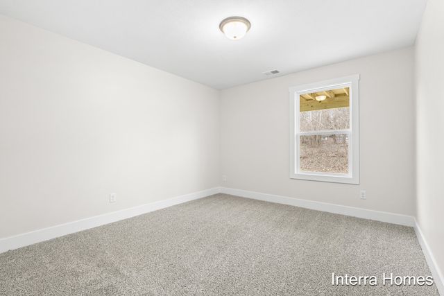 1571 N Village Circle, Kalamazoo, MI 49009