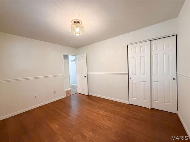 2605 Brookridge Lane, St Charles, MO 63301