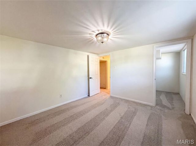 2605 Brookridge Lane, St Charles, MO 63301