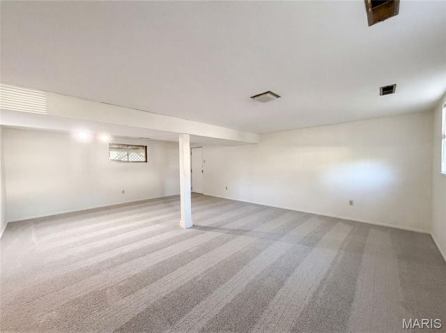 2605 Brookridge Lane, St Charles, MO 63301