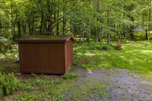 570 Brown Road, Ellenville, NY 12428