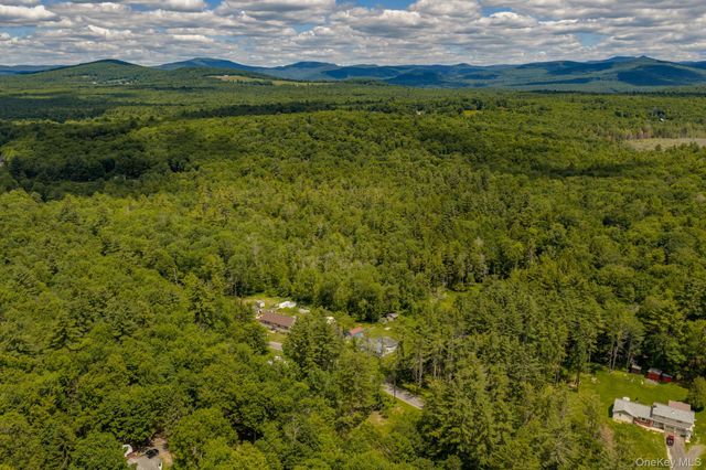 570 Brown Road, Ellenville, NY 12428