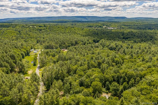 570 Brown Road, Ellenville, NY 12428