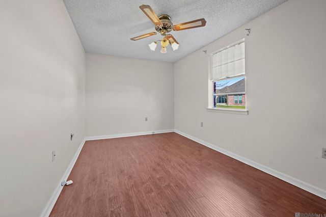 1934 S John Ave, Gonzales, LA 70737