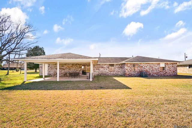 1934 S John Ave, Gonzales, LA 70737