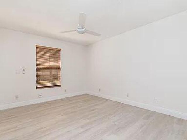 211 Maplecrest Circle, Jupiter, FL 33458