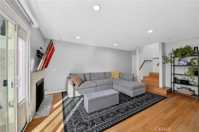 1215 N San Gabriel, Azusa, CA 91702