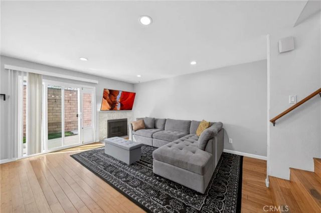 1215 N San Gabriel, Azusa, CA 91702