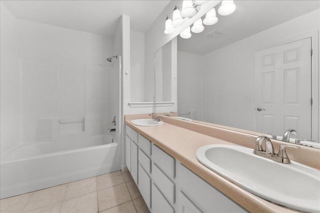 647 Shadow Way, Central Point, OR 97502