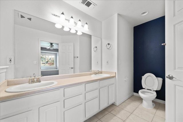 647 Shadow Way, Central Point, OR 97502