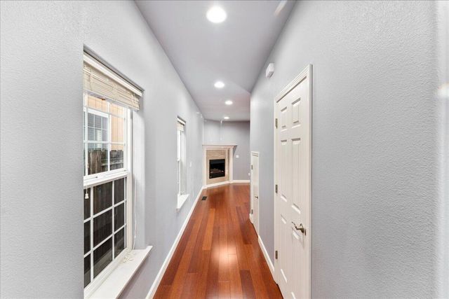 647 Shadow Way, Central Point, OR 97502