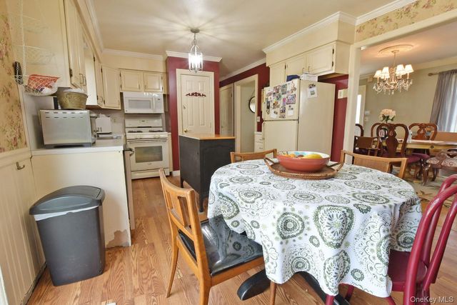 78 N Bicycle Path, Selden, NY 11784